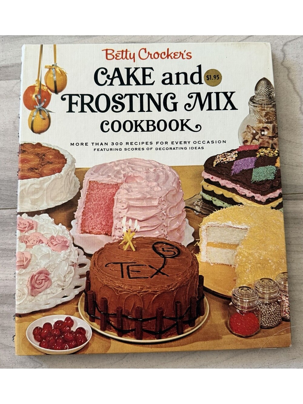 1966 Betty Crocker’s Cake and Frosting Mix Cookbook 1st Edition 1st Printing